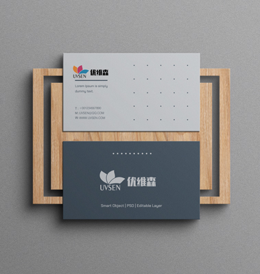 铜版纸名片覆膜